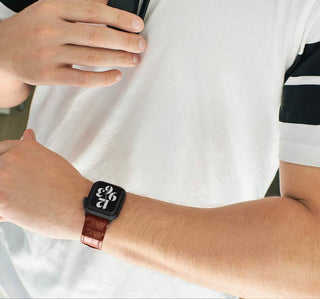 man with brown cocodrile band for iwatch - Sidney